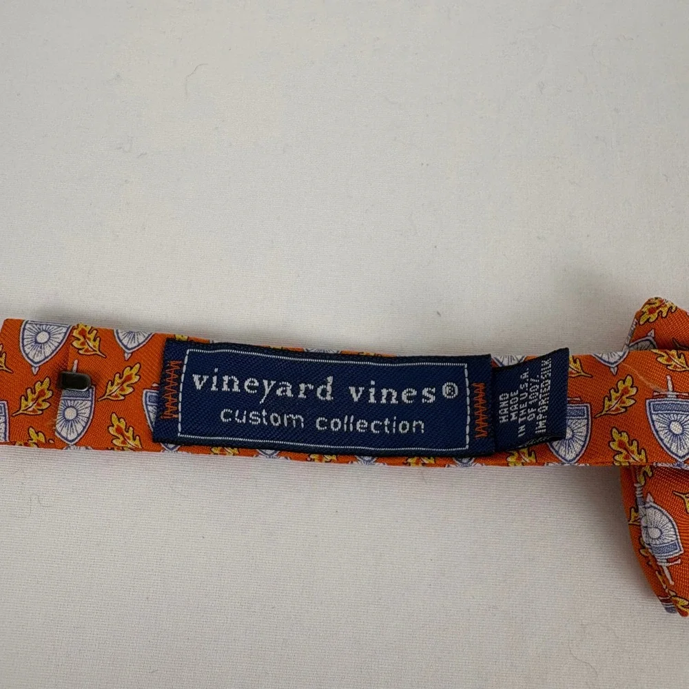 Vineyard‎ Vines Kids Bow Tie Silk Custom Collection Orange Shield Oak Leaves